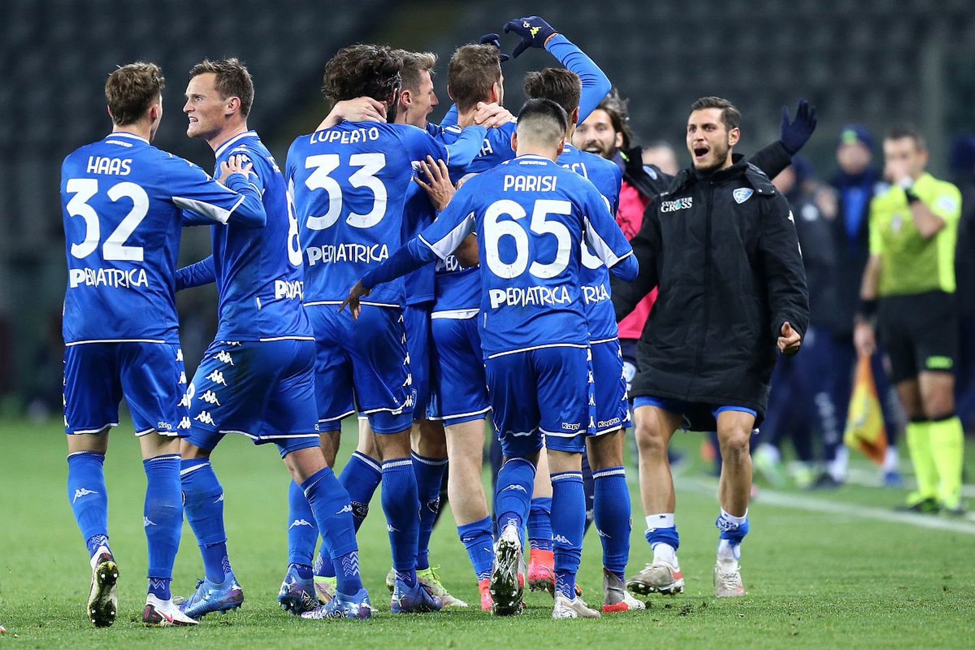 更是青年运 更是青年运